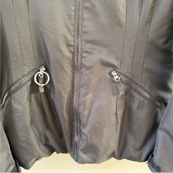Vintage Oakley Black ski / snow Jacket. Women’s size M - Picture 3 of 13